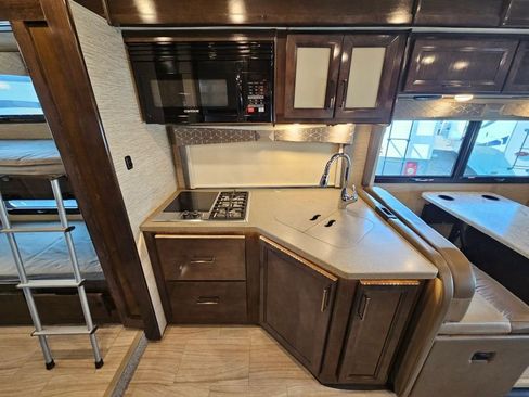 Used 2021 Ford E-450 and Econoline 450 Super Duty w/ Motorhome Prep Package image 14