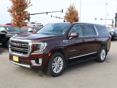 Used 2022 GMC Yukon XL SLT w/ SLT Luxury Package