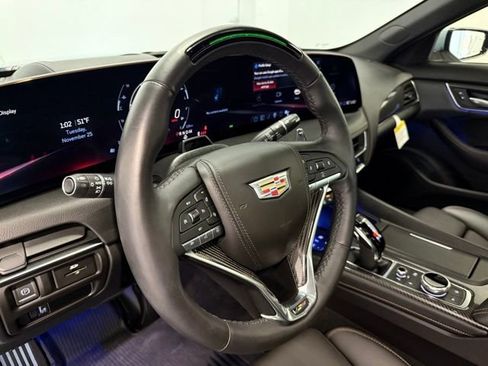 Used 2025 Cadillac CT5 V w/ Technology Package image 19