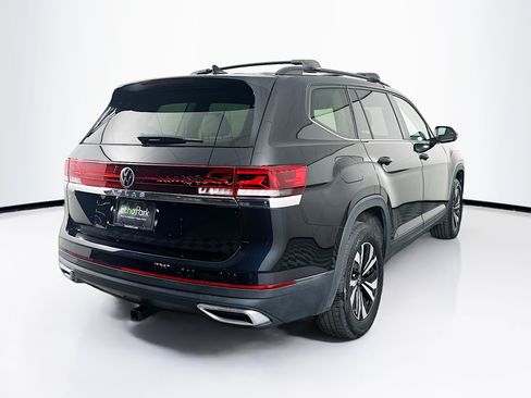 Used 2024 Volkswagen Atlas SE FWD image 9