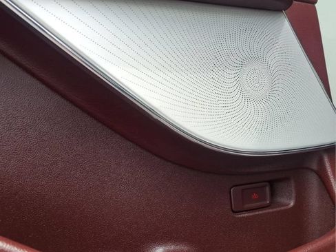 Used 2022 Lincoln Aviator Black Label w/ Dynamic Handling Package AWD/4WD image 23