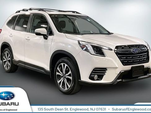 Used 2023 Subaru Forester Limited AWD/4WD image 1