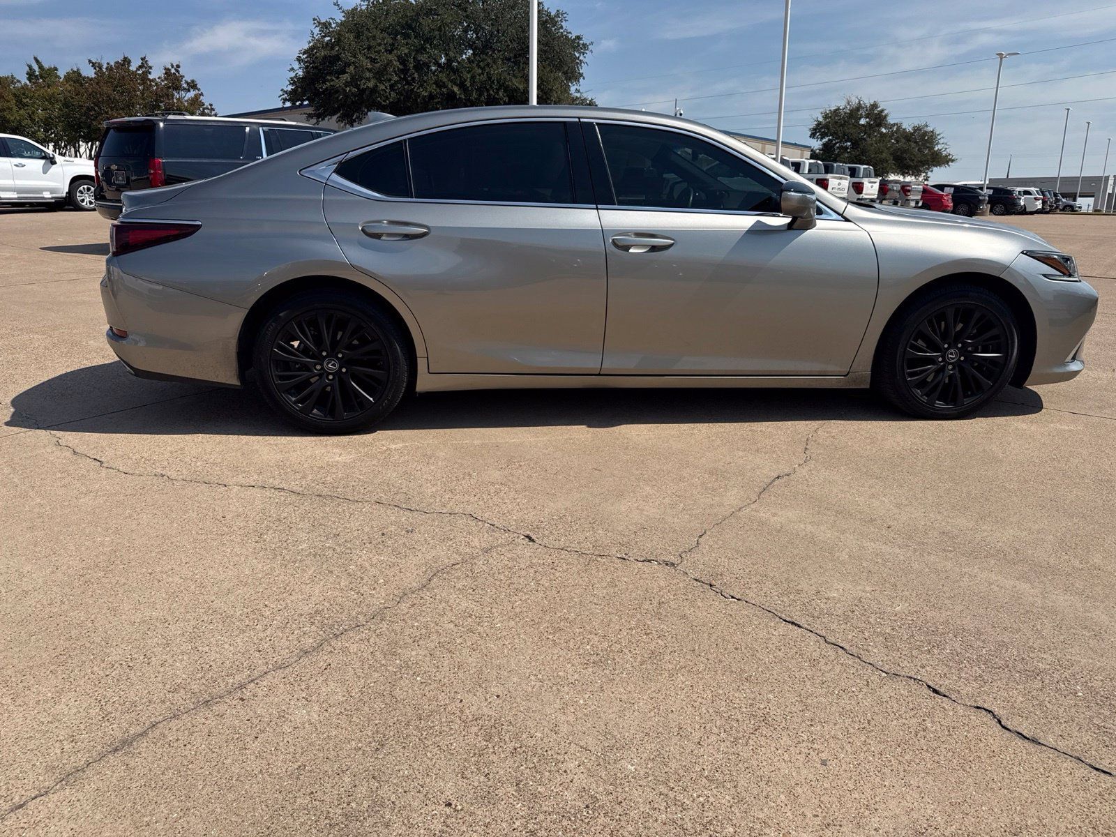 Used 2021 Lexus ES 350 w/ Premium Package FWD image 8