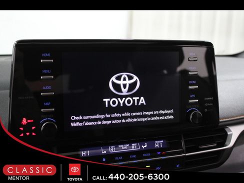 Certified 2021 Toyota Sienna XSE image 9