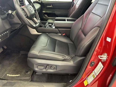 Used 2024 Toyota Tundra Limited AWD/4WD image 16