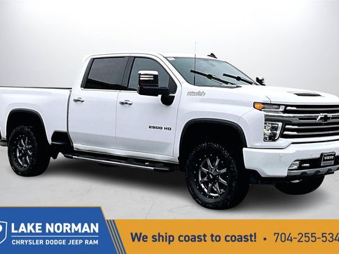 Used 2020 Chevrolet Silverado 2500 High Country w/ Technology Package image 1