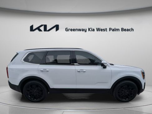 Certified 2021 Kia Telluride SX w/ SX Prestige Package AWD/4WD image 8