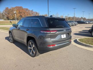 New 2025 Jeep Grand Cherokee Limited video 3