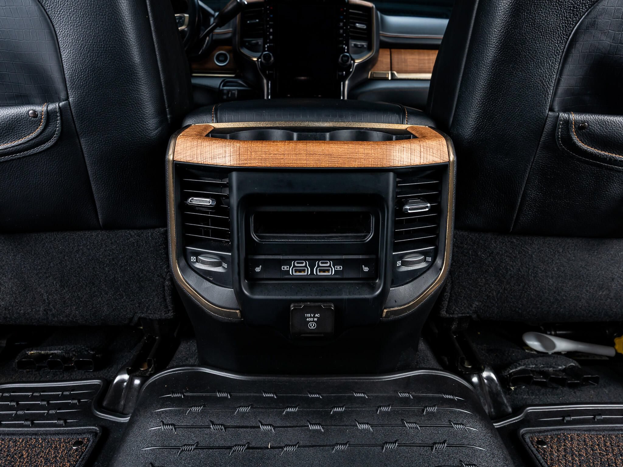 Used 2023 RAM 3500 Limited AWD/4WD image 34