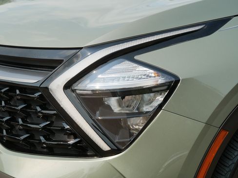 Certified 2023 Kia Sportage X-Line AWD/4WD image 16