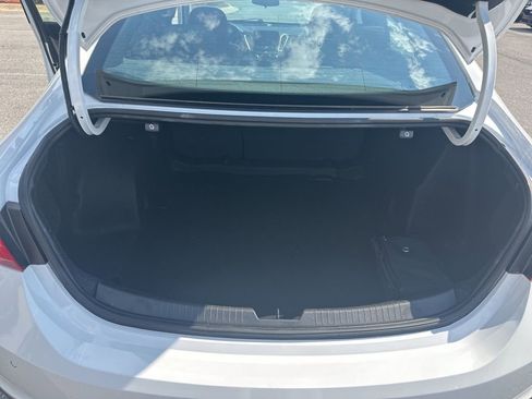 Used 2024 Chevrolet Malibu LT FWD image 23