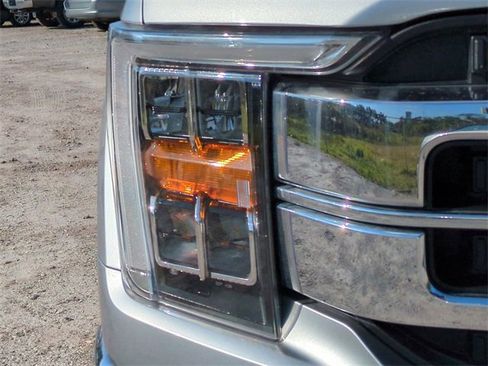 Certified 2022 Ford F150 Lariat w/ Trailer Tow Package image 10