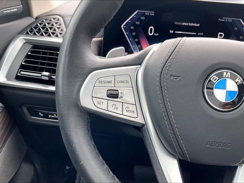 Certified 2026 BMW X7 xDrive40i AWD/4WD image 26