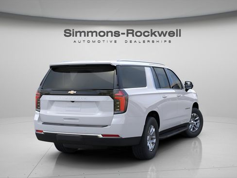 New 2026 Chevrolet Suburban LS AWD/4WD image 4