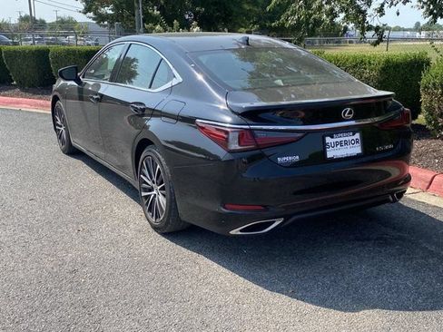 Used 2024 Lexus ES 350 w/ Premium Package FWD image 8