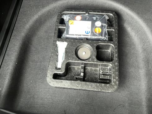 New 2026 Jeep Compass Limited image 13