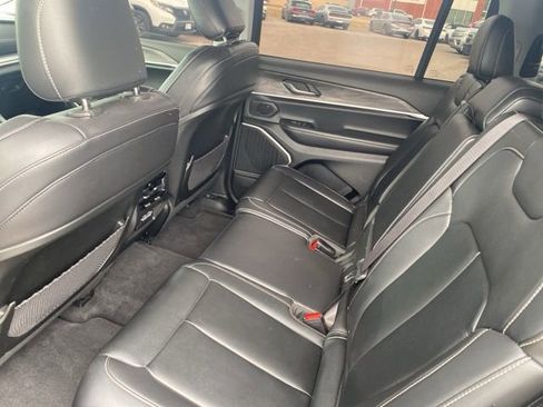 Used 2021 Jeep Grand Cherokee L Limited image 11