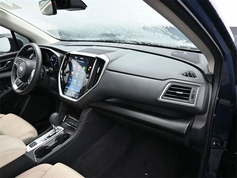 Used 2024 Subaru Ascent Premium w/ Convenience Package image 11