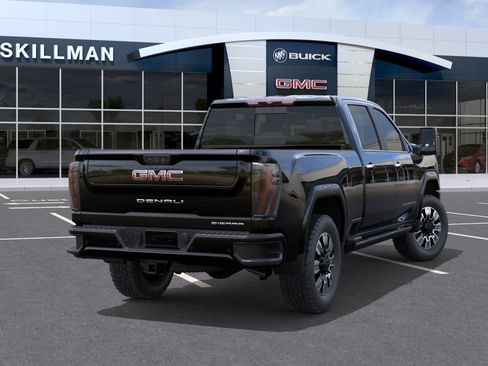 New 2026 GMC Sierra 3500 Denali w/ Denali Reserve Package AWD/4WD image 4