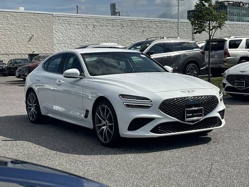 Used 2026 Genesis G70 2.5T RWD image 6