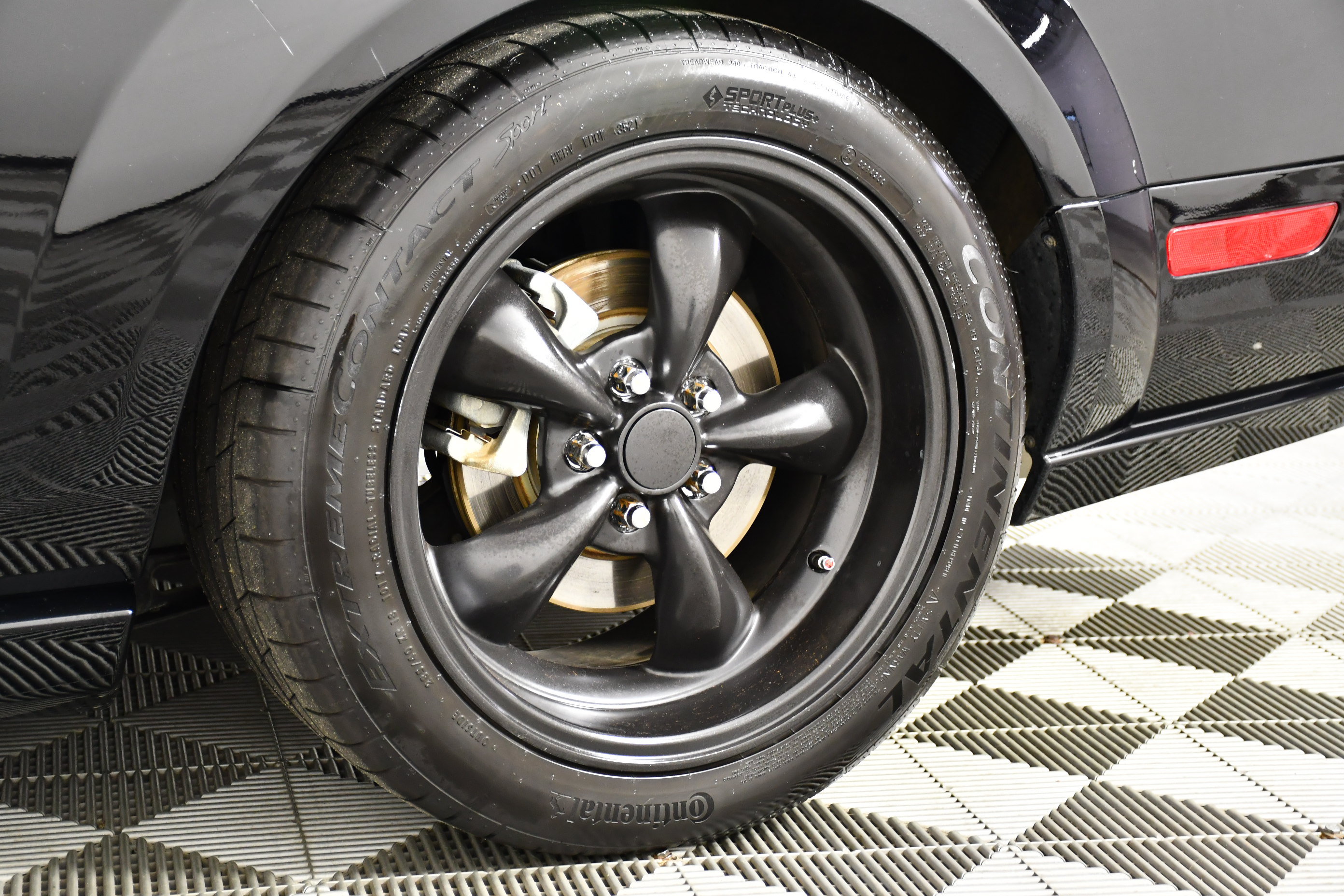 Used 2008 Ford Mustang GT RWD image 41