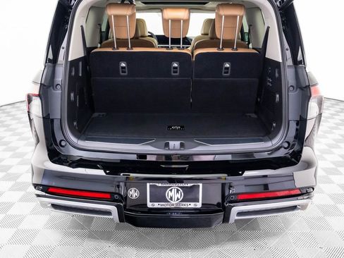 New 2026 INFINITI QX80 Luxe w/ Cargo Package AWD/4WD image 30