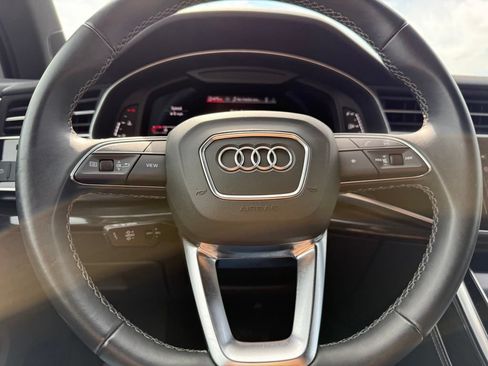Used 2025 Audi Q7 3.0T Premium Plus AWD/4WD image 28