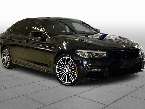 Used 2019 BMW 530e w/ M Sport Package RWD image 2