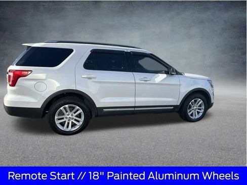 Used 2016 Ford Explorer XLT w/ Equipment Group 202A image 6