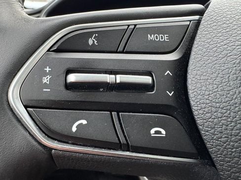 Used 2019 Hyundai Santa Fe Limited image 17