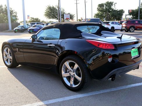 Used 2008 Pontiac Solstice GXP w/ Premium Package RWD image 8
