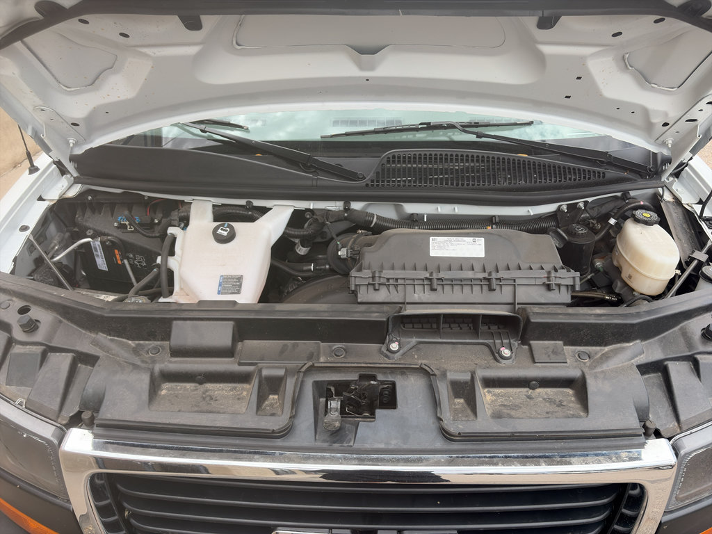 Used 2025 GMC Savana 2500 w/ Driver Convenience Package RWD image 28