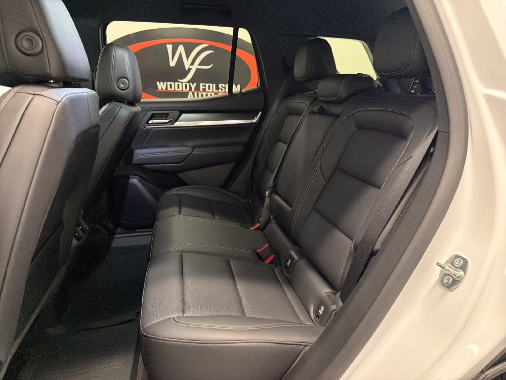 New 2027 GMC Terrain Elevation w/ Elevation Premium Package FWD image 13