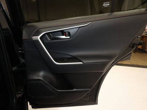 Used 2024 Toyota RAV4 Adventure image 19