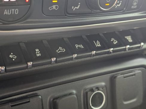 Used 2019 Chevrolet Silverado 2500 LTZ w/ Duramax Plus Package AWD/4WD image 23