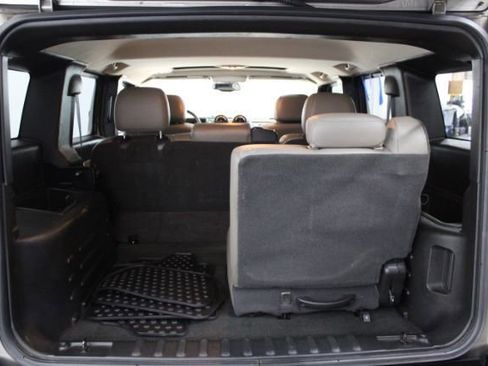 Used 2007 HUMMER H2 Luxury w/ Chrome Appearance Package image 27