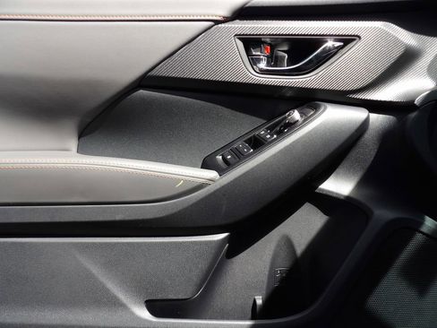 New 2026 Subaru Crosstrek 2.5i Limited w/ Popular Package #4A AWD/4WD image 9