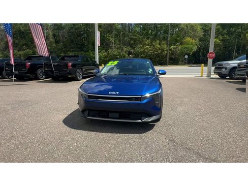 Used 2025 Kia K4 EX image 7