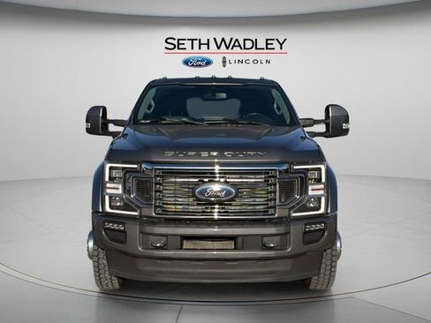 Certified 2022 Ford F450 Limited w/ FX4 Off-Road Package image 2