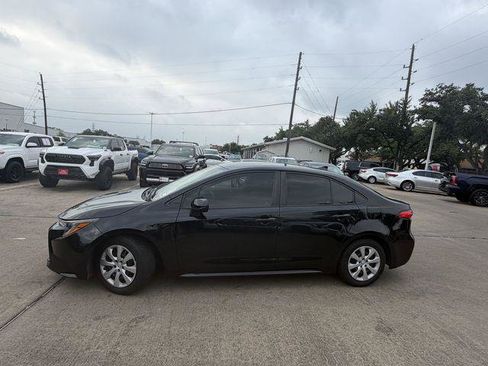 Certified 2023 Toyota Corolla LE FWD image 8