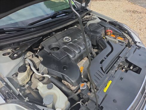 Used 2012 Nissan Altima 2.5 S FWD image 9