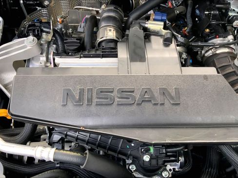 Used 2024 Nissan Rogue S image 28