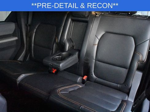 Used 2023 Ford Bronco Badlands image 17