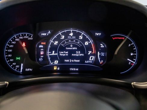 Used 2013 SRT Viper GTS w/ GTS Laguna Interior Pkg RWD image 35