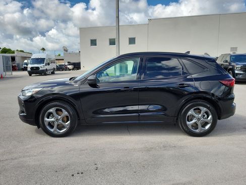 Used 2024 Ford Escape ST-Line w/ Tech Pack #1 FWD image 8
