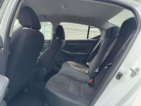 Used 2024 Nissan Sentra S FWD image 9