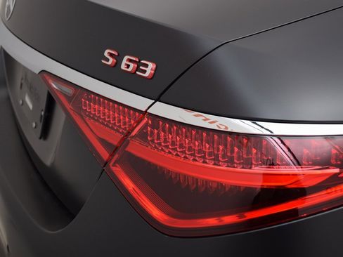 New 2026 Mercedes-Benz S 63 AMG S image 13