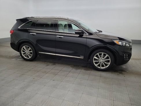 Used 2018 Kia Sorento SX image 11