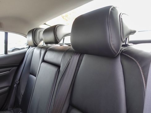 Certified 2025 MAZDA MAZDA3 s image 20