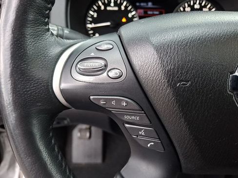 Used 2019 Nissan Pathfinder SL w/ SL Premium Package AWD/4WD image 23